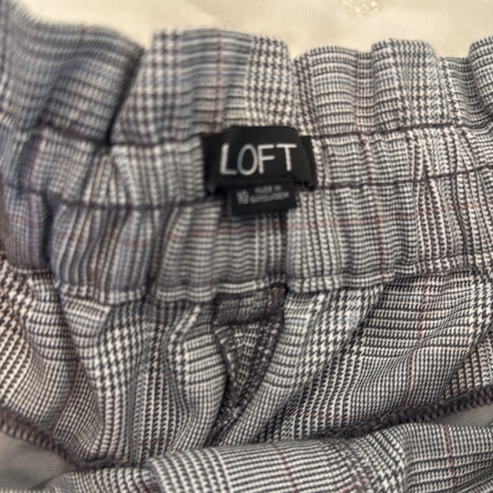 LOFT Gray Checkered Women's Skorts - Picture 4 of 5